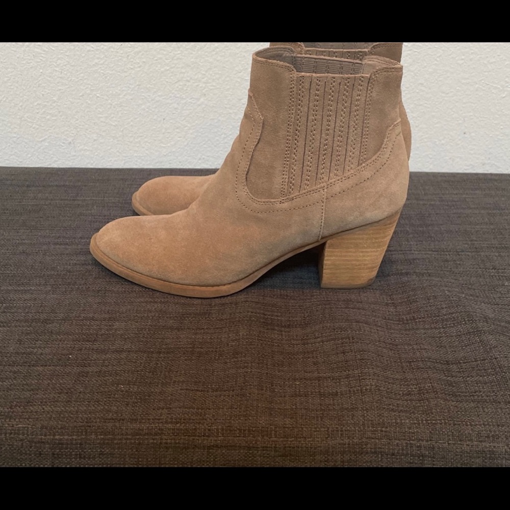 Vince Camuto Booties